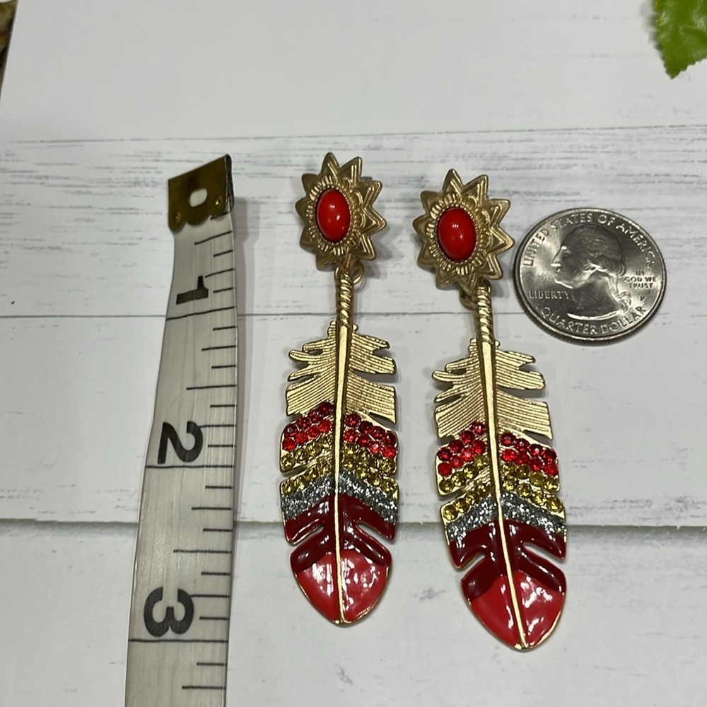 Stylish Red And Rhinestone Feather Gold Drop Earrings - Picture 13 of 14